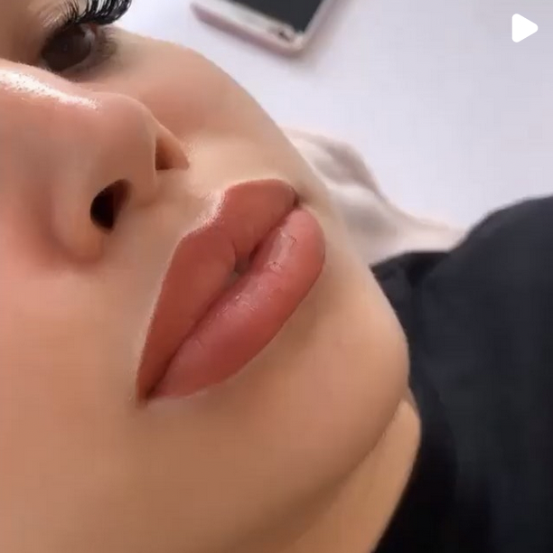 Permanent Make-up Lippen