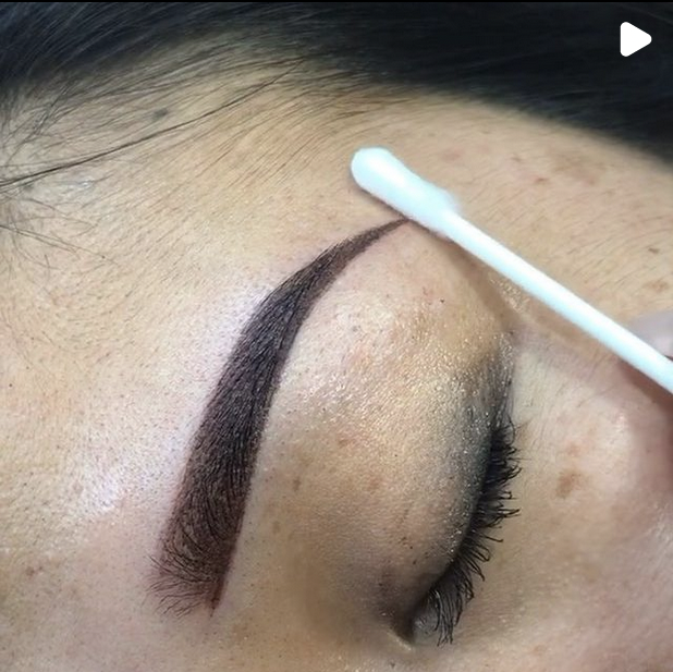 Permanent Make-up Augenbrauen