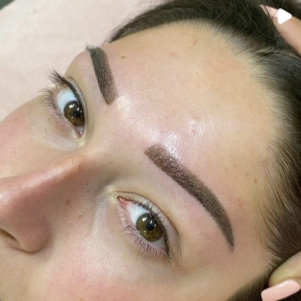 Permanent Make-up Augenbrauen